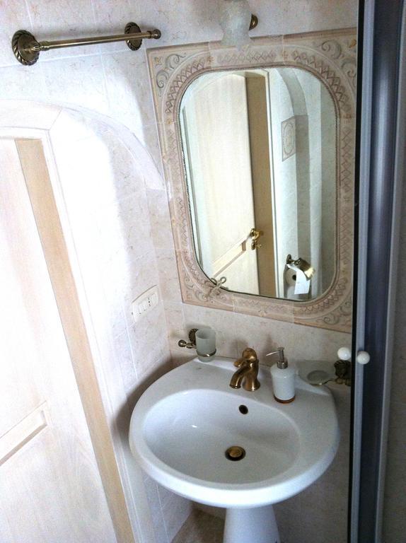 Archetto Bianco Bed & Breakfast Martina Franca Phòng bức ảnh